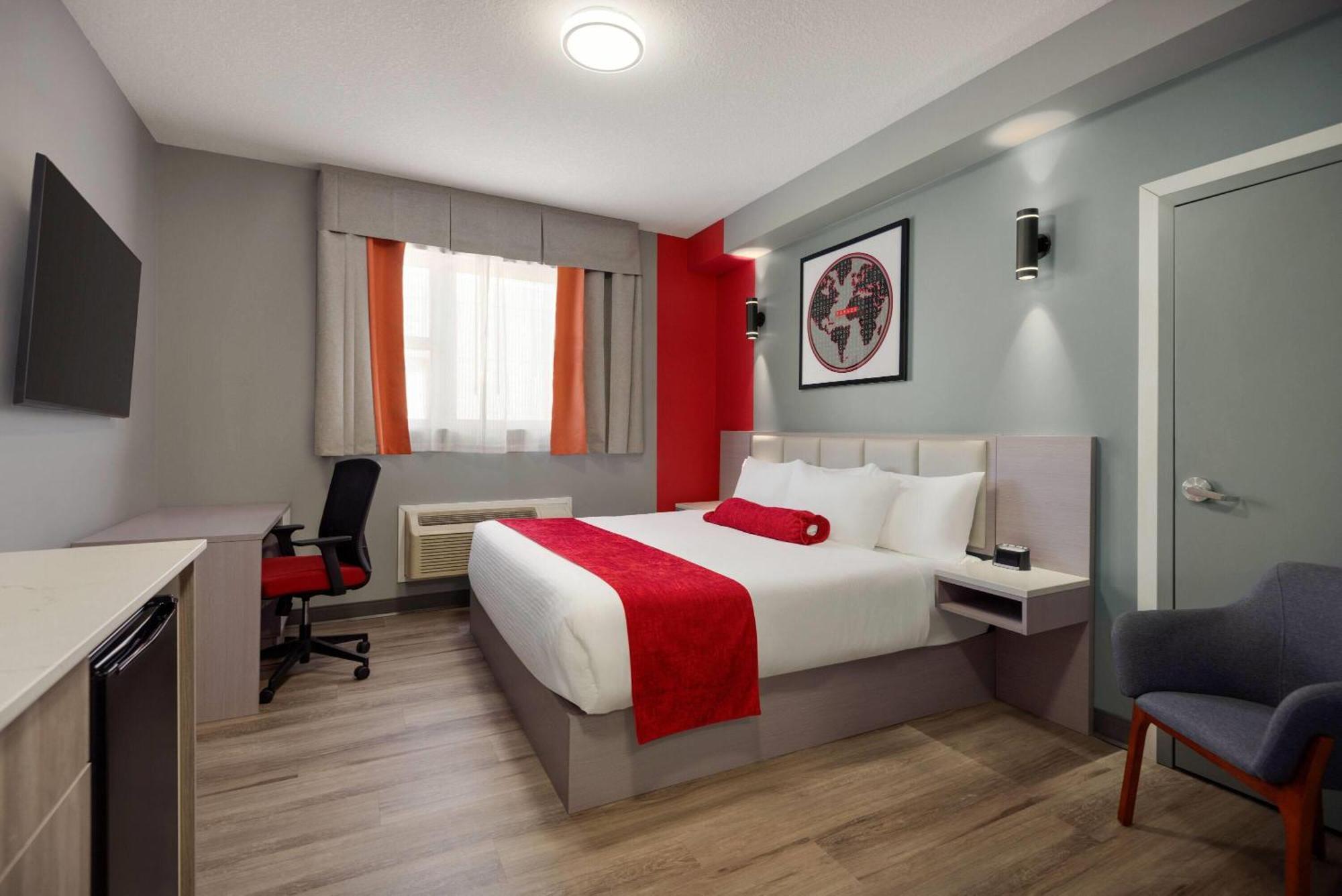 Ramada By Wyndham West Edmonton Hotel & Suites 外观 照片